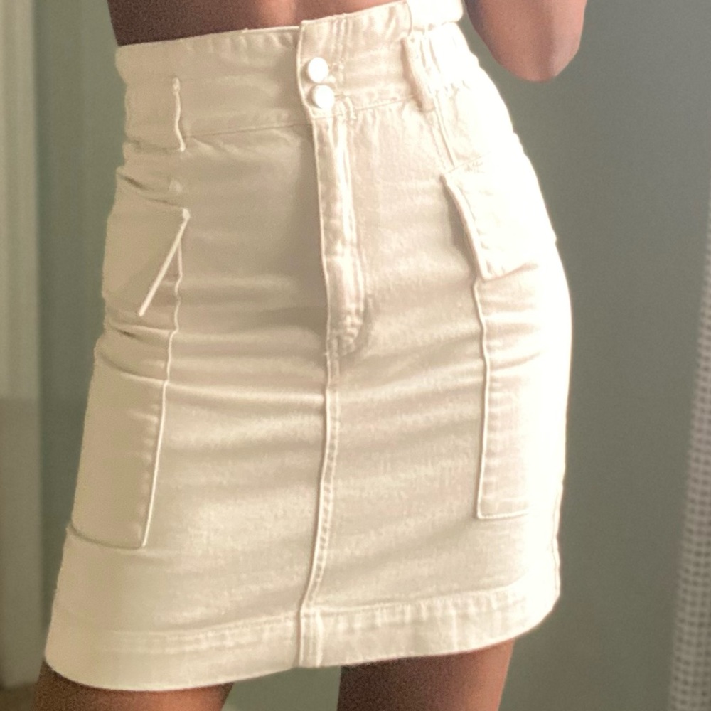 Beige utility skirt